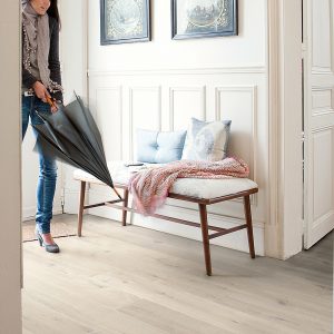 QS HYDRO SEAL Naturboden Impressive 4V wasserfest Eiche Soft Hell 1380 x 190 x 8mm